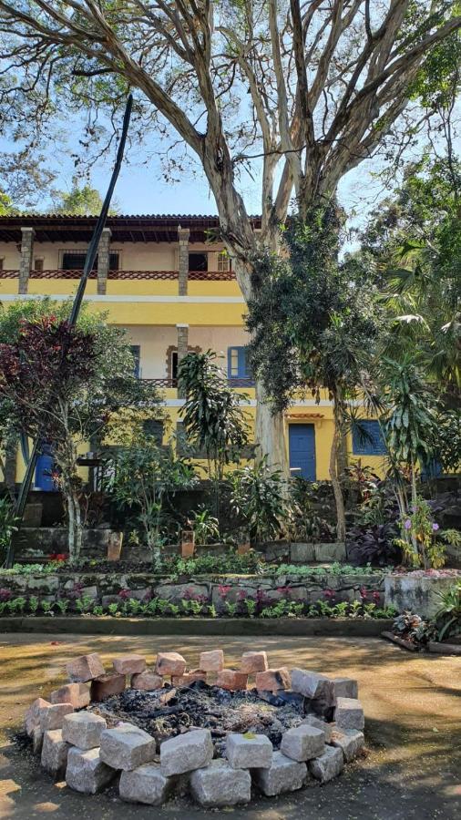 Casa Da Fonte Hospedaria Hotel Miguel Pereira Luaran gambar