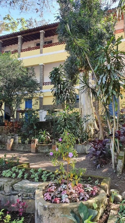 Casa Da Fonte Hospedaria Hotel Miguel Pereira Luaran gambar
